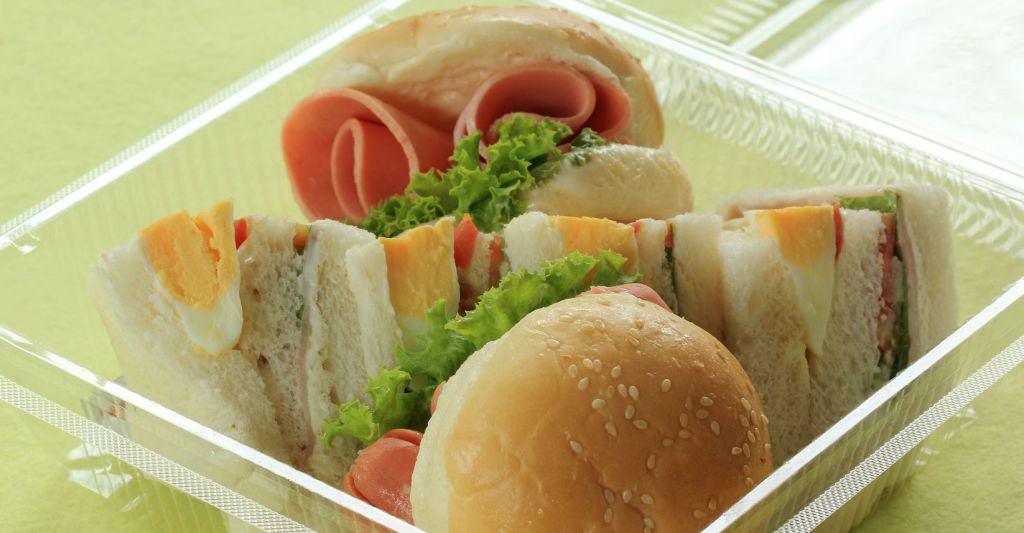 Hamburger and sandwich in box